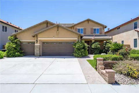 11823 Nyack Rd, Victorville, CA 92392