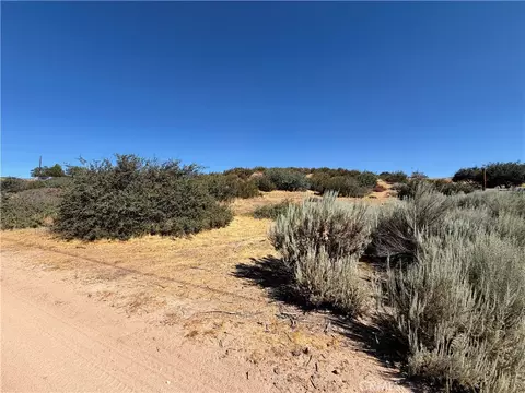 0 Edgehill Rd, Oak Hills, CA 92344