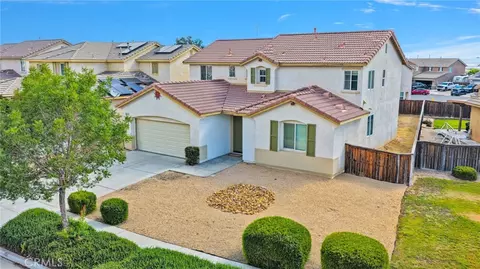 Exterior - 13816 Grant Way, Oak Hills, CA 92344 photo 9 of 9