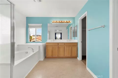 13816 Grant Way, Oak Hills, CA 92344 photo 30