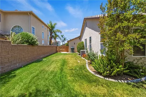 Exterior - 13481 Canyon Vw, Yucaipa, CA 92399 photo 4 of 5