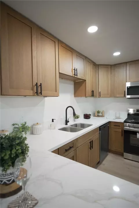 Kitchen - 1510 Eureka, San Bernardino, CA 92404 photo 4 of 4