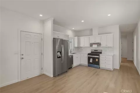 7650 Balboa Blvd #27, Van Nuys, CA 91406 photo 6