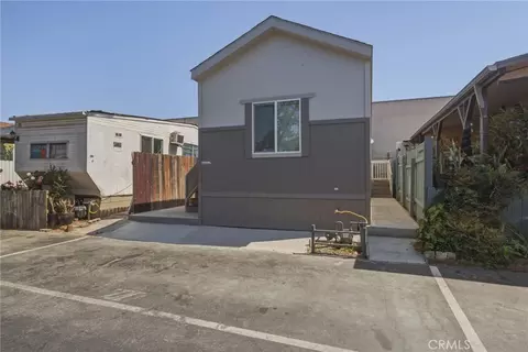 7650 Balboa Blvd #27, Van Nuys, CA 91406 photo 2