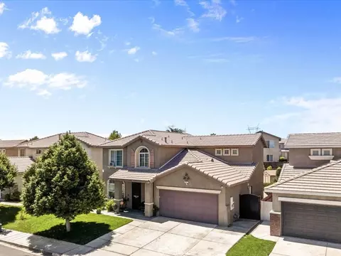14267 Grayfox Ln, Victorville, CA 92394