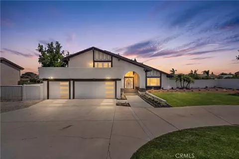 252 W 19th St, Upland, CA 91784