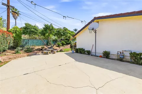 Exterior - 6691 Orangewood, Highland, CA 92346 photo 16 of 18