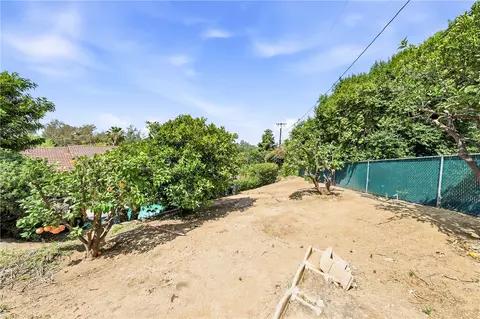 Exterior - 6691 Orangewood, Highland, CA 92346 photo 10 of 18