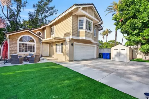 13684 Alexander Ct, Fontana, CA 92336