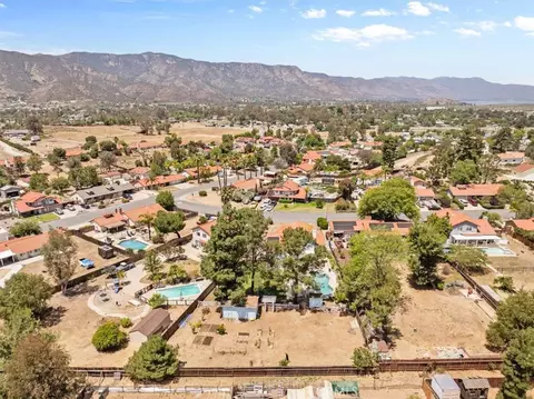 View/Area - 34668 Orchard St, Wildomar, CA 92595 photo 5 of 6