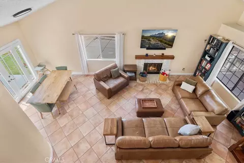 Living - 34668 Orchard St, Wildomar, CA 92595 photo 5 of 5