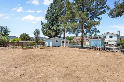 Exterior - 34668 Orchard St, Wildomar, CA 92595 photo 12 of 13