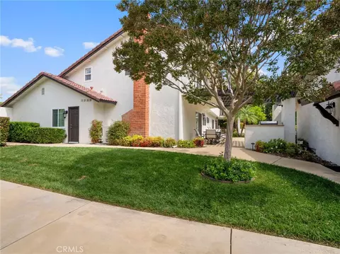 Exterior - 2304 N San Antonio Ave, Upland, CA 91784 photo 6 of 10