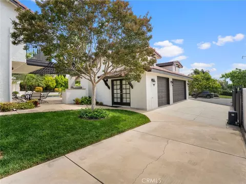 Exterior - 2304 N San Antonio Ave, Upland, CA 91784 photo 5 of 10