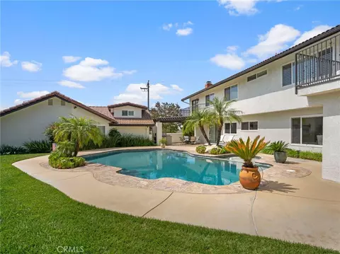Exterior - 2304 N San Antonio Ave, Upland, CA 91784 photo 9 of 10