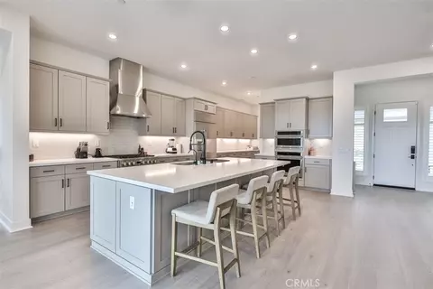 Kitchen - 1112 W Empress, Glendora, CA 91741 photo 3 of 8