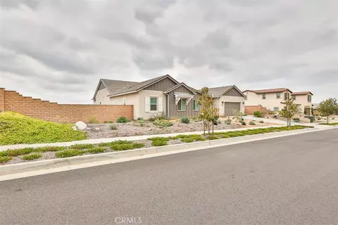 Exterior - 1112 W Empress, Glendora, CA 91741 photo 5 of 11