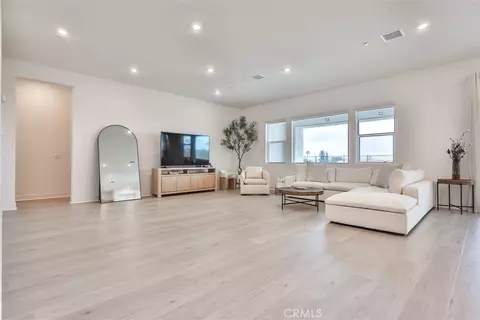 Living - 1112 W Empress, Glendora, CA 91741 photo 2 of 5