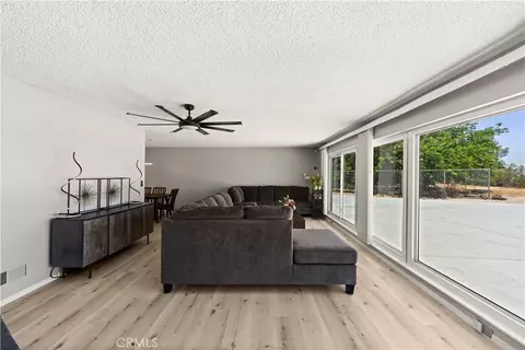 Living - 15103 Kinai Rd, Apple Valley, CA 92307 photo 1 of 3