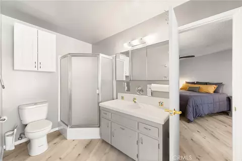 Bath - 15103 Kinai Rd, Apple Valley, CA 92307 photo 2 of 2