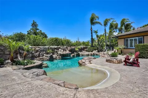 Exterior - 12619 Rustic Oak Ct, Rancho Cucamonga, CA 91739 photo 12 of 23