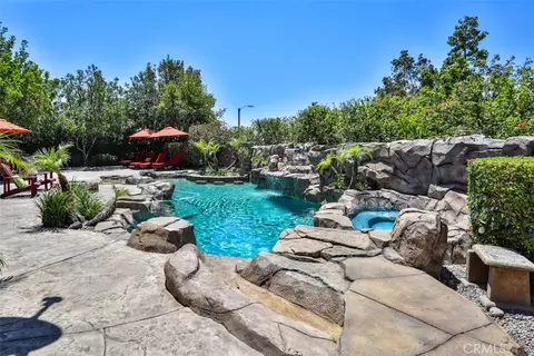 Exterior - 12619 Rustic Oak Ct, Rancho Cucamonga, CA 91739 photo 8 of 23
