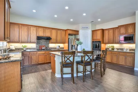 Kitchen - 12619 Rustic Oak Ct, Rancho Cucamonga, CA 91739 photo 1 of 6