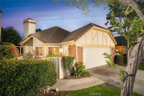 2184 Paris Cir, Upland, CA 91784