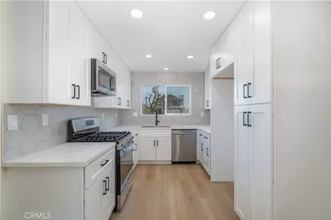 Kitchen - 1147 Bronze Star Ct, Colton, CA 92324 photo 2 of 2