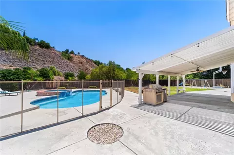 Other - 28348 Saddlebrook, Highland, CA 92346 photo 9 of 9