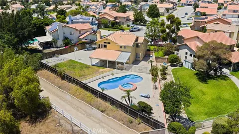 View/Area - 28348 Saddlebrook, Highland, CA 92346 photo 6 of 7