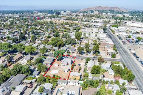 View/Area - 3342 Eucalyptus Ave, Riverside, CA 92507 photo 7 of 10