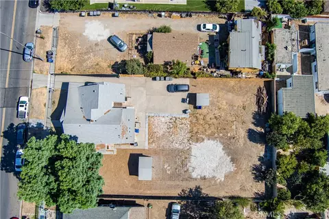 View/Area - 3342 Eucalyptus Ave, Riverside, CA 92507 photo 2 of 10