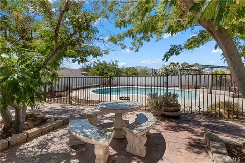 Exterior - 18641 Niles, Hesperia, CA 92345 photo 9 of 14