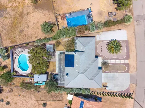 View/Area - 18641 Niles, Hesperia, CA 92345 photo 4 of 5