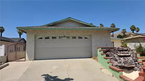 24800 Redcliff Ct, Moreno Valley, CA 92557