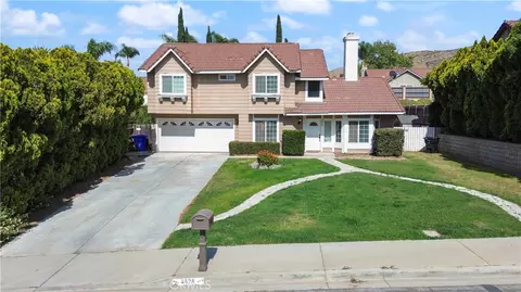 4828 Mount Abbott, Jurupa Valley, CA 92509