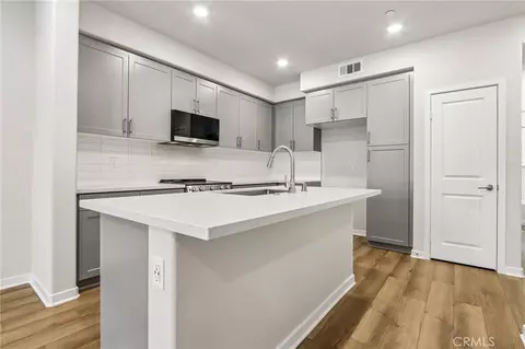 Kitchen - 9536 Hannah Way, Riverside, CA 92503 photo 1 of 2