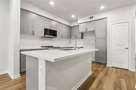 Kitchen - 9536 Hannah Way, Riverside, CA 92503 photo 1 of 2