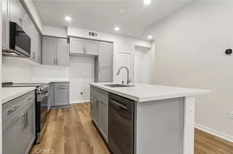 Kitchen - 9536 Hannah Way, Riverside, CA 92503 photo 2 of 2
