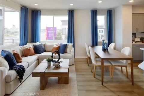 Living - 9534 Hannah Way, Riverside, CA 92503 photo 1 of 2