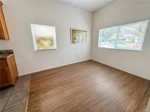Living - 537 Cypress, Pasadena, CA 91103 photo 3 of 3
