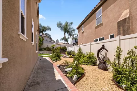 Exterior - 1705 Arthur Loop W, Upland, CA 91784 photo 5 of 5
