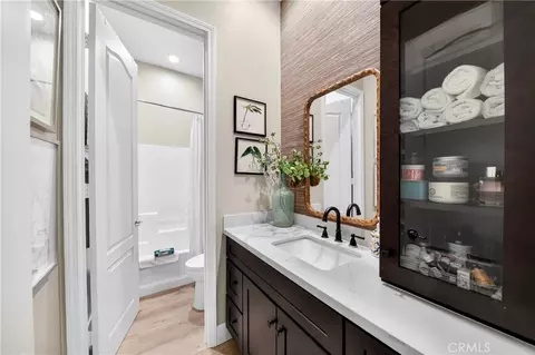 Bath - 16375 Ory, Riverside, CA 92503 photo 8 of 8