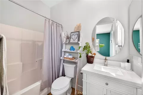 Bath - 16375 Ory, Riverside, CA 92503 photo 6 of 8