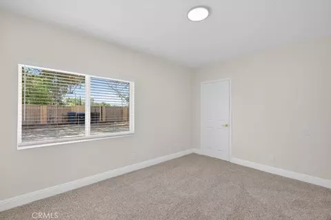 Bedroom - 4834 Hedrick Ave, Riverside, CA 92505 photo 3 of 3
