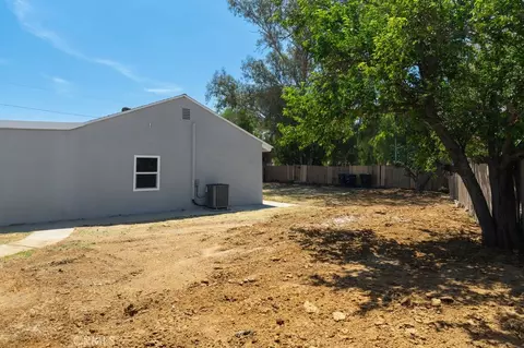 Exterior - 4834 Hedrick Ave, Riverside, CA 92505 photo 3 of 7