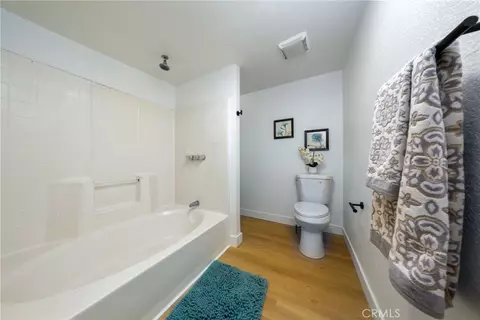 Bath - 424 E 1st, Rialto, CA 92376 photo 3 of 3