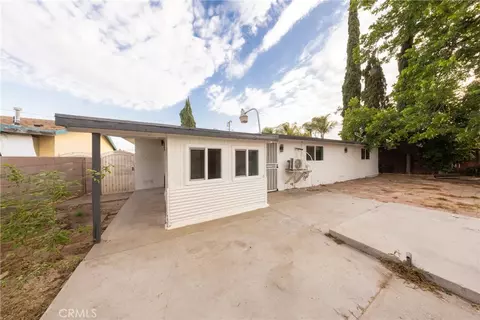 Exterior - 424 E 1st, Rialto, CA 92376 photo 3 of 7