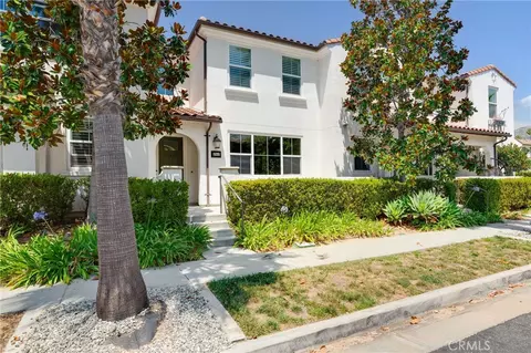 870 E Mountain Way #C, Azusa, CA 91702